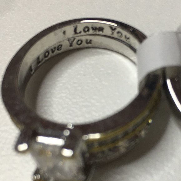 ring - Picture 7 of 10